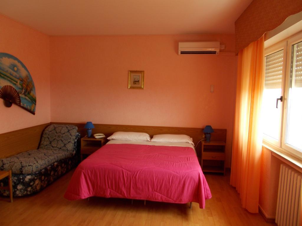 Hotel Maremonti Вико-дель-Гаргано Номер фото
